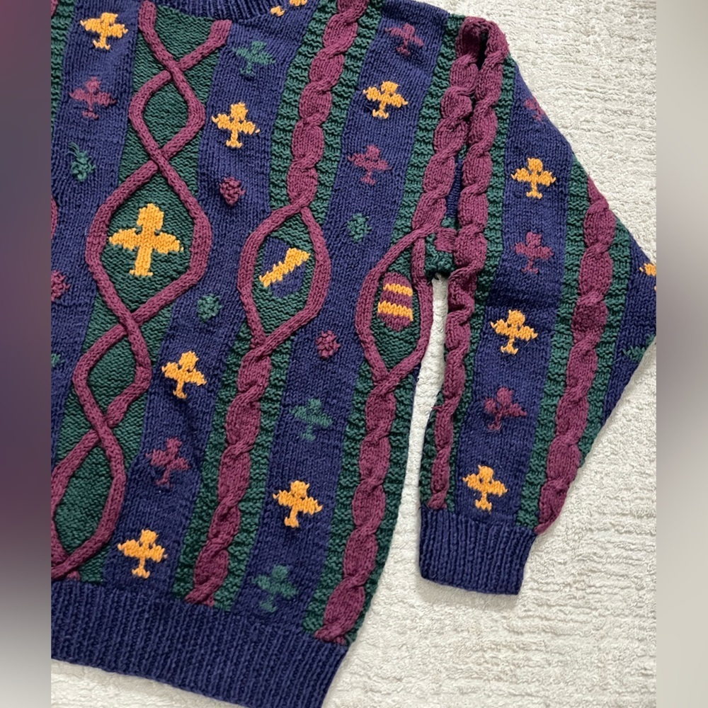 Vintage Cambridge Classics Hand Knit sweater - Picture 3 of 13